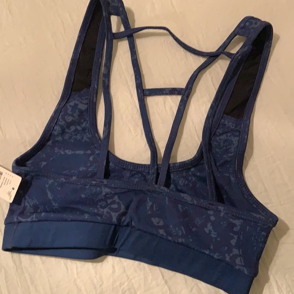 Daily Practice by Anthropologie Sofia Sports Bra in Navy Leopard - Picture 6 of 11